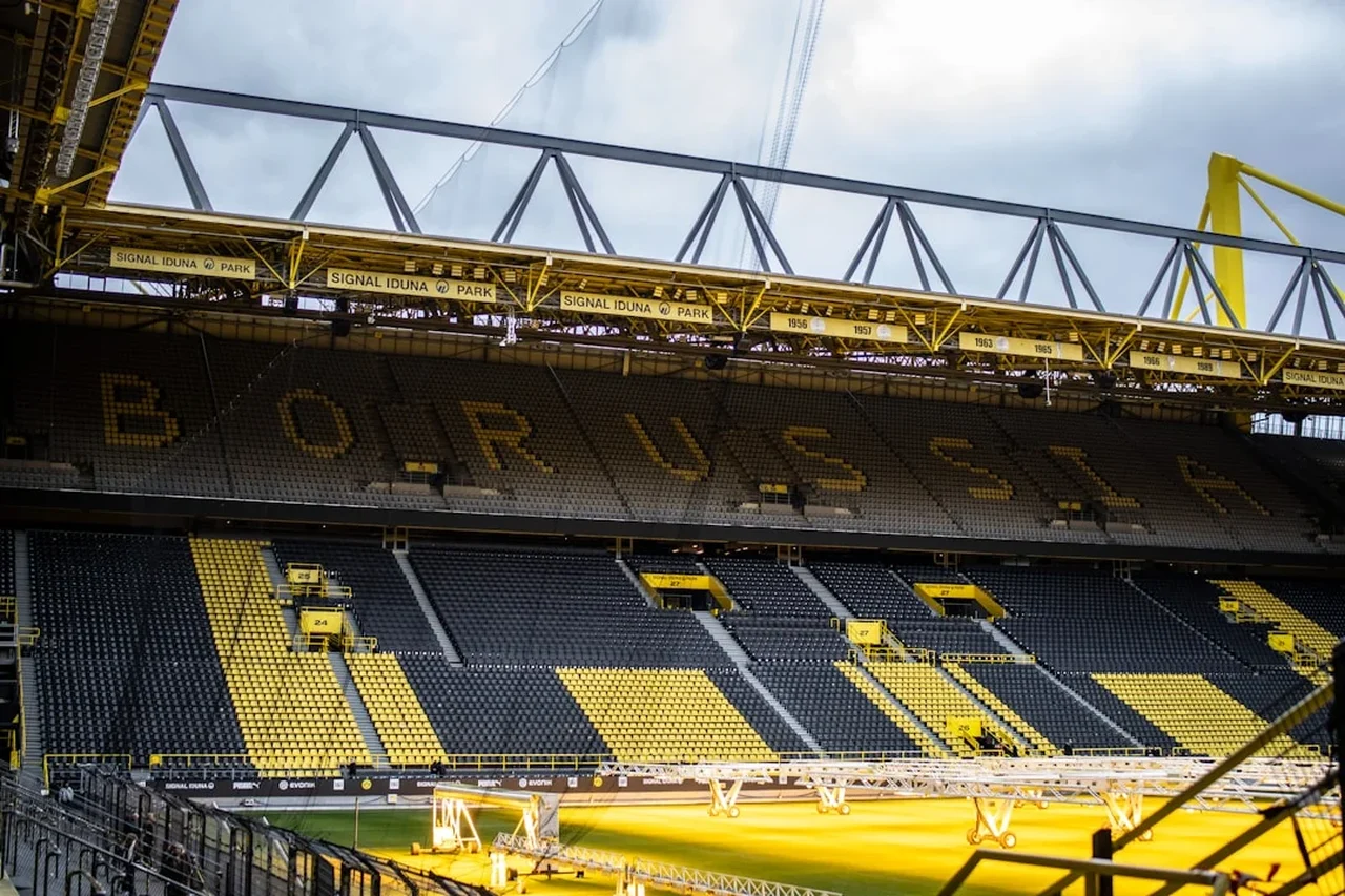 Borussia Dortmund acceptă transferul lui Adeyemi la FC Barcelona