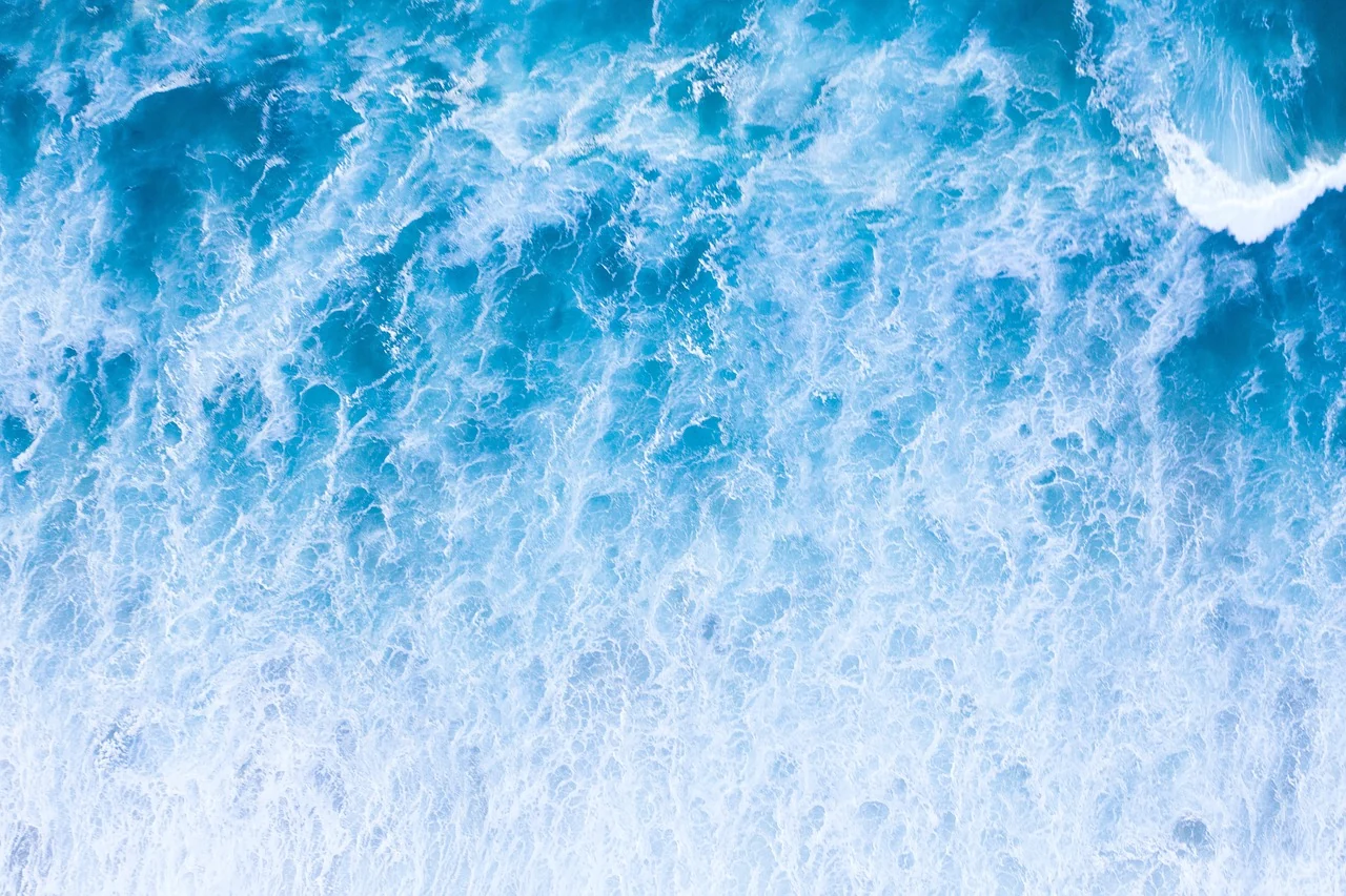 Alertă de tsunami emisă după cutremure simultane în Guatemala și Mexic