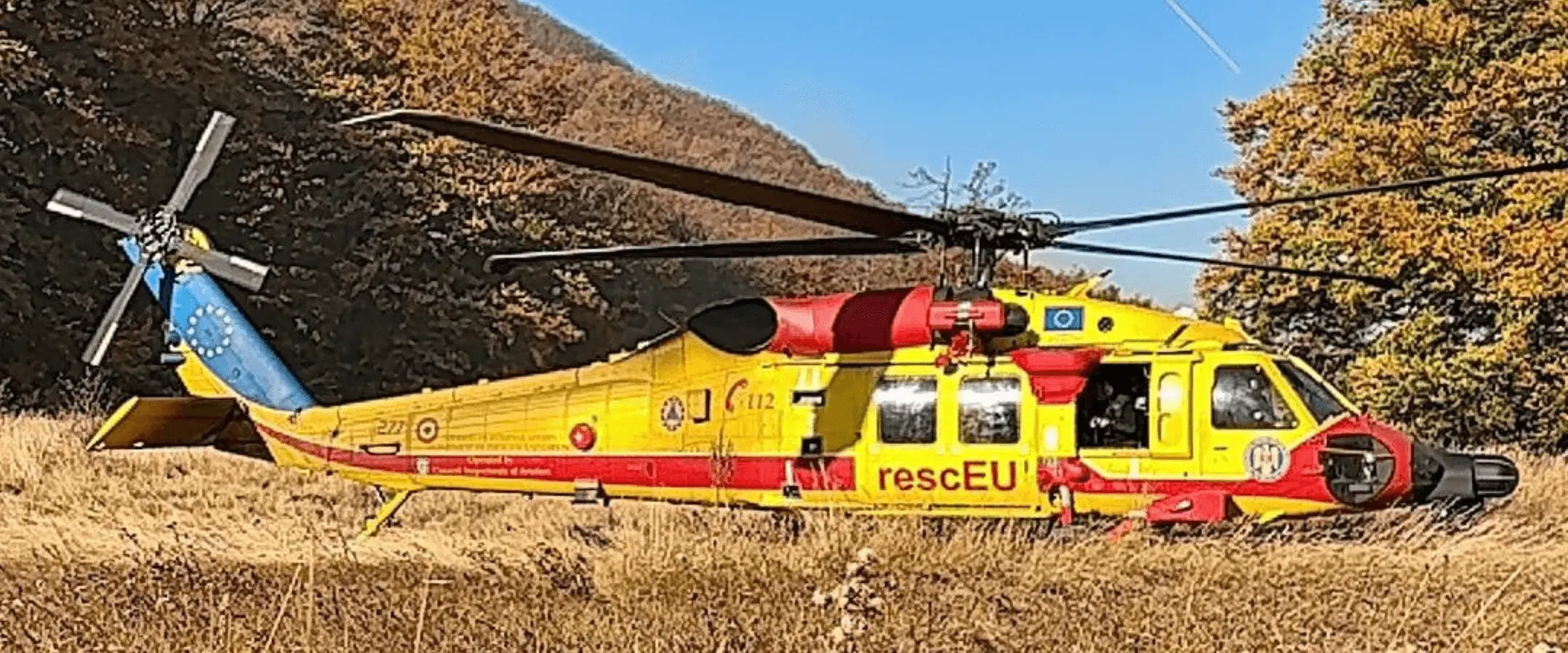 Pe scurt: Domogled, 160 de persoane ieri și 45 de aruncări; azi, dronă înainte de teren