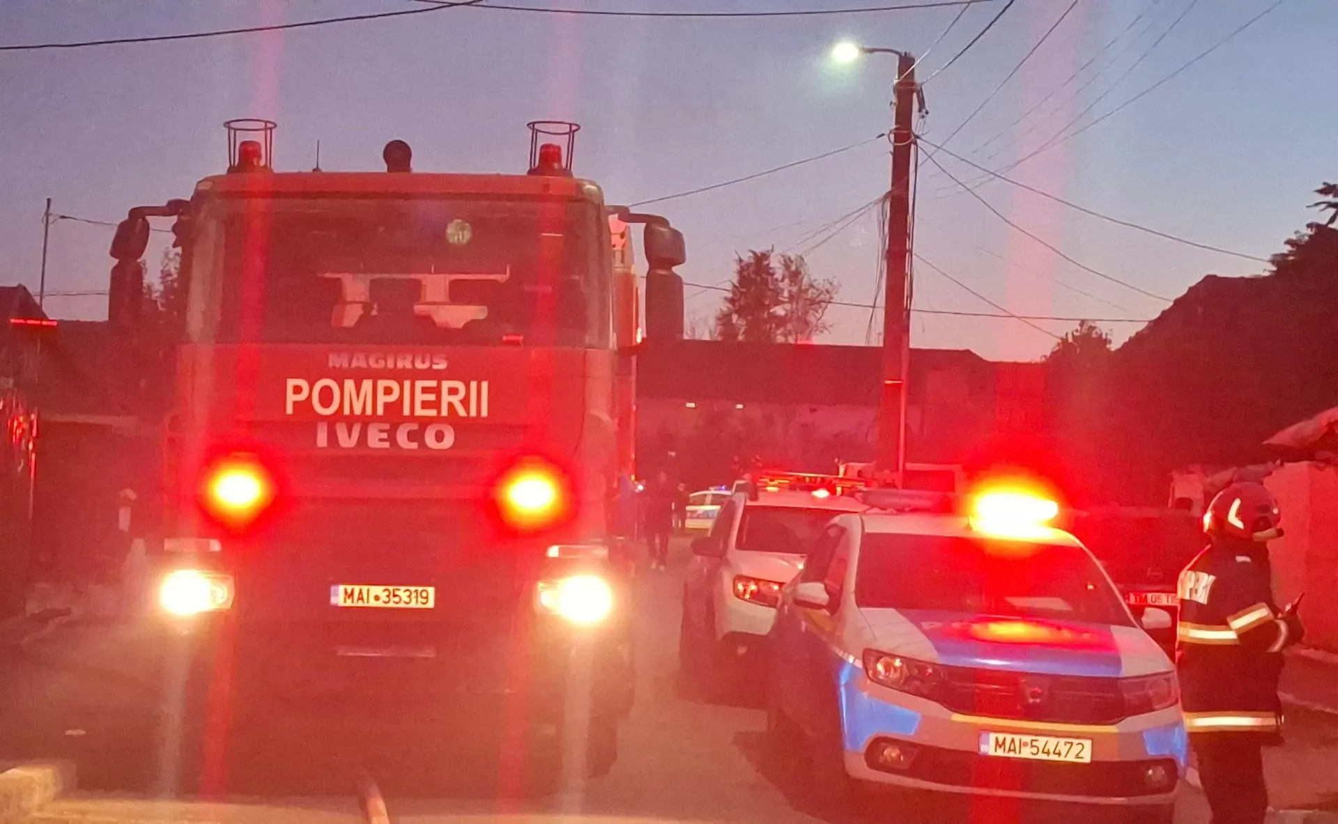 Rezumat Arad: incendiu pe Baba Novac, două case și trei anexe